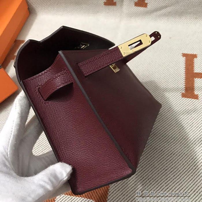 HERMES愛馬仕 凱莉包 mini kelly一代 酒紅epsom皮 夏天首選手包款 可手提肩背  Ama1326